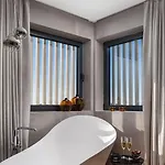 Exquisite Murter Luxor 4 Bedrooms Heated Pool & * Jezera