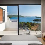 Exquisite Murter Luxor 4 Bedrooms Heated Pool & Villa Jezera