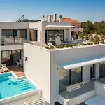 Exquisite Murter Luxor 4 Bedrooms Heated Pool & Villa