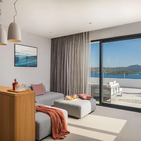 Villa Exquisite Murter Luxor 4 Bedrooms Heated Pool&spa&gym