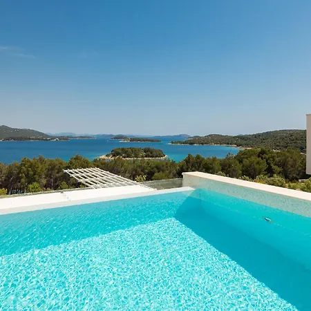 Vila Exquisite Murter Luxor 4 Bedrooms Heated Pool & Jezera