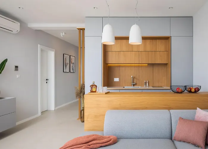 Villa Exquisite Murter Luxor 4 Bedrooms Heated Pool & Jezera