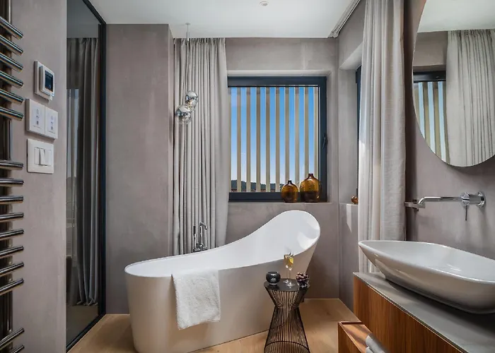 Villa Exquisite Murter Luxor 4 Bedrooms Heated Pool & *