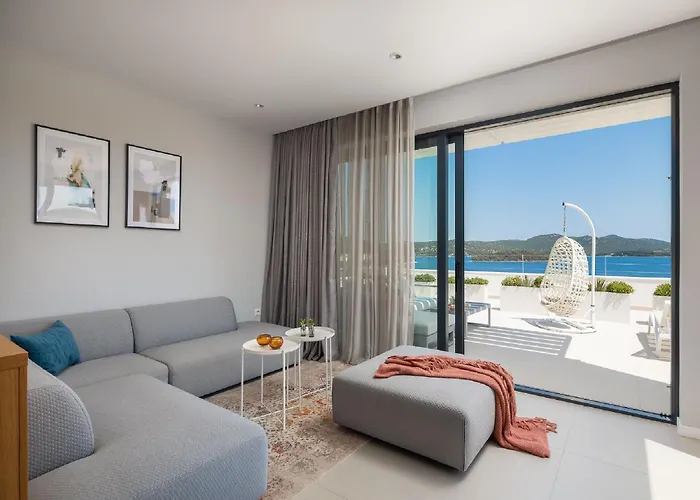 Exquisite Murter Luxor 4 Bedrooms Heated Pool&spa&gym * Jezera