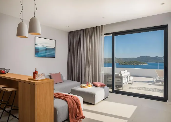 Villa Exquisite Murter Luxor 4 Bedrooms Heated Pool&spa&gym