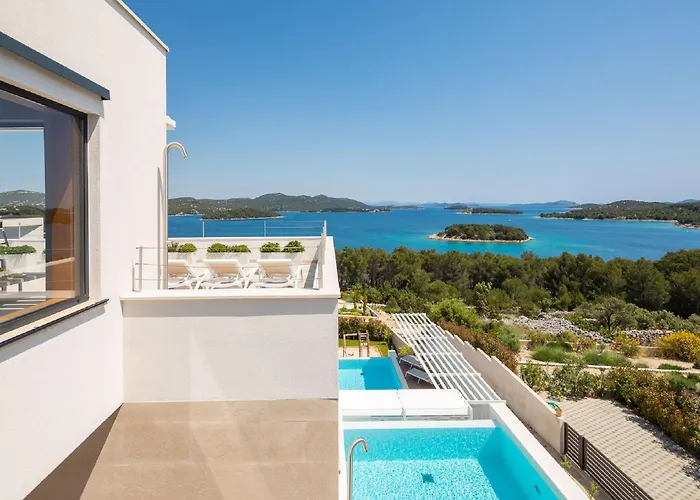 Exquisite Murter Luxor 4 Bedrooms Heated Pool&spa&gym Villa