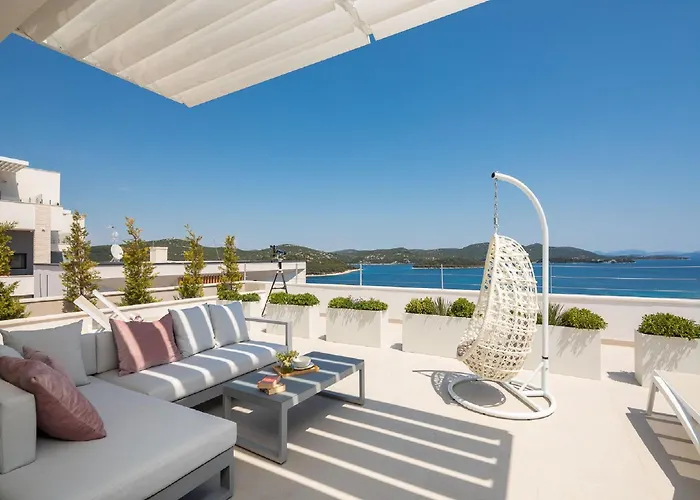 Villa Exquisite Murter Luxor 4 Bedrooms Heated Pool&spa&gym